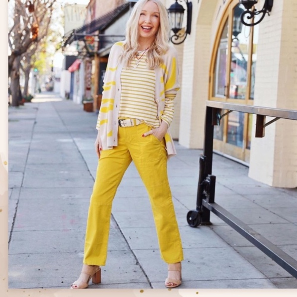 Cabi utility pants, size 8 , Sulfur yellow
